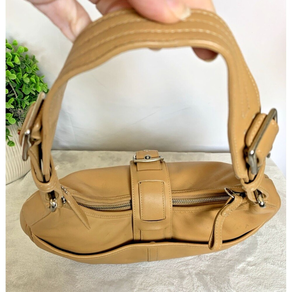 Coach Vintage Hamptons Leather Buckle Hobo Shoulder Bag 7548 Camel Tan - Picture 9 of 16